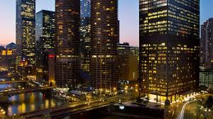 The Langham Chicago Occupying The Ground Through 13th Floors Of The I B M Building Now Ama Plaza The Chicago Luxury Hotels Top 10 Hotels Beachfront Hotels