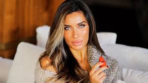 Con qualche colpo di cellulare, così, il capitano sergio ramos ha visto sparire. La Rutina De Ejercicios Con La Que Pilar Rubio Quema La Cena Que Tuvo Con Sergio Ramos City Roma News