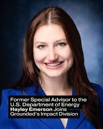 Jennifer Bumgarner's Instagram, Twitter & Facebook