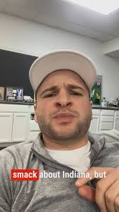 The world’s largest ball of paint. S/o @visitandmadco , Also I’m not 100%  sure the owner Michael Carmichael is a farmer… if someone knows him LMK.