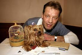 Da moshammer wor aa a bekonnta exzentrika. Hund Moshammer Fotos Imago