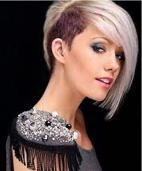 Coupe cheveux courts asymétrique coupes et coiffures. Faites Votre Choix Au Travers Des 32 Modeles De Superbes Coupes Asymetriques