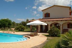 Wir sind ihr profi für traumhaften urlaub auf sardinien. Ferienhaus Sardinien Villa Mit Pool Mieten Eva Sardinia De