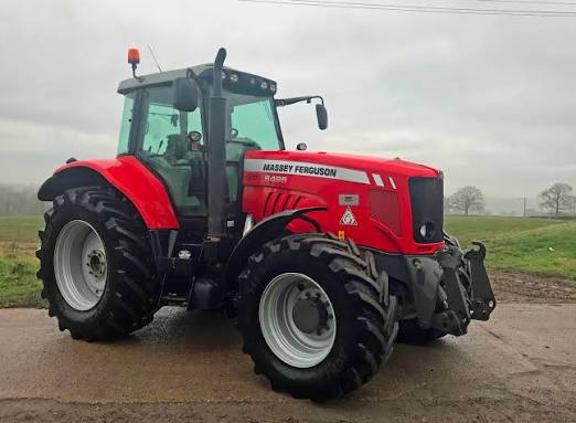 Massey Ferguson MF 6485 Tractor