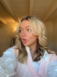 Curtain Bangs Cute Outfits Fashion Bangs