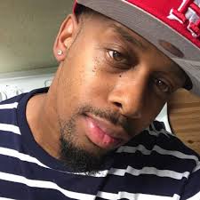 Bah Gawd it's Blue Kane to go one