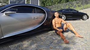 He spent most of his career in germany. Cristiano Ronaldo Beujitott Maganak Egy Autot Amibol Csak 10 Van A Vilagon 24 Hu