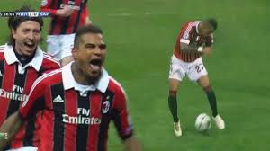 Ac milan announce the signing of kevin prince boateng, who has signed a contract until 30 june 2016, the club confirmed. Kevin Prince Boateng Two Performances That Shocked Barcelona Youtube