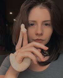 What an incredible experience it was filming POISON this weekend. Gorgeous  set and amazing crew and cast. Couldn't have asked for a better first short  film experience ❤️ Special thanks to: @blythethered