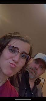 Francesca Schrader's Instagram, Twitter & Facebook