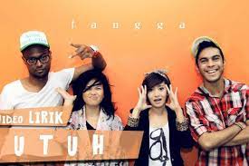 Maybe you would like to learn more about one of these? 10 Lagu Hits Ini Yang Dulu Menemani Masa Remaja Kita Ada Favoritmu