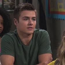 Peyton Meyer On Instagram Peytonmeyer Peyton Meyer Girl Meets World Lucas And Peyton