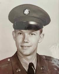 Lynn Dillon's Instagram, Twitter & Facebook