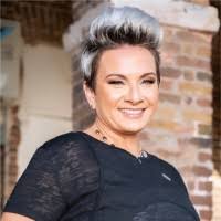 Rachel Hinds's Instagram, Twitter & Facebook