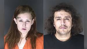 That's no normal runner: Bear crosses through Colorado race