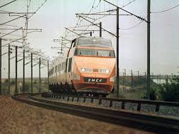 Tgvweb Tgv Photos Tgv Sud Est Railroad Photography Train Art Train Rides