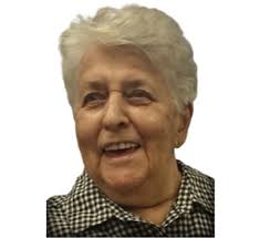 Cécile DESROCHERS-CASTONGUAY