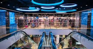A lot has changed in the loop since primark signed a lease in 2019 to replace the former gap store on state street. Primark Fosse Shopping Park
