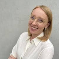 Ellen Royer's Instagram, Twitter & Facebook