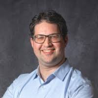 Akiva Lewis's Instagram, Twitter & Facebook