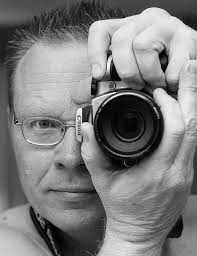 Artist Self Portrait With Mirror Portrait Photography Tips Famous Photographers Portrait