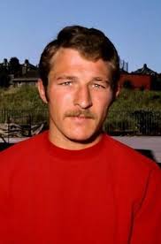 Folks, hopefully in the next couple of days we will have another couple of  ex players joining us. When they do please welcome Peter Reeves and Roy  Mathews. Great guys from bygone