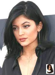 kylie jenner pierced earrings ピアスイヤーカイリージェンナーピアス45アイデア piercing ear kylie jenner earri kylie jenner ear piercings kylie jenner earring kylie jenner piercings