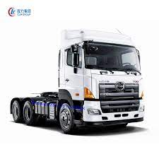 A 5th wheel hitch is a tool that is shaped like a horseshoe, and it can carry much more load than the regular ball hitch. Hino Diesel Towing Tractor