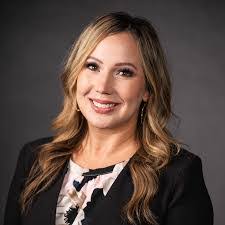 Melanie Acker's Instagram, Twitter & Facebook