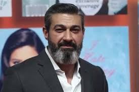 اصطلاح خیزاب از نام استراتژی موفق ایالات متحده در عراق در زمان جورج بوش گرفته شد که با افزایش نیروهای آمریکایی، عملیات محافظت از مردم غیرنظامی و همچنین برخورد شدید و. ÙØ§Ø³Ø± Ø¬ÙØ§Ù ÙÙØ´Ù ÙÙ Ø­ÙØ§Ø±Ù ÙØ¹ Ø§ÙÙØµØ±Ù Ø§ÙÙÙÙ ÙÙØ§ÙÙØ³ Ø¶Ù Ø±Ø§Ø¬Ù Ø§ÙÙØµØ±Ù Ø§ÙÙÙÙ