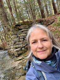 Should I spend 2 nights exploring Biarritz or Saint Jean Pied de Port  before starting the Camino Francés?