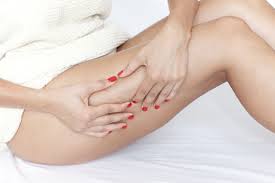 Cellulite Massage Mit Diesen Griffen Werden Oberschenkel Straff Brigitte De