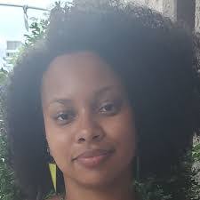 Elizabeth Fabian's Instagram, Twitter & Facebook