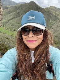 I love hiking 🥾⛰️😃😃