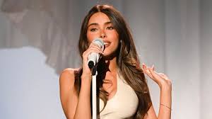Madison Beer put Justin Herbert in new steamy music video, Xandra Pohl threw out first pitch & grilling season