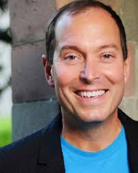 Casey Colgan's Instagram, Twitter & Facebook