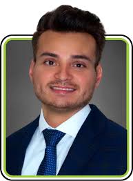 Sierra-Dee Rusinski, Account Executive