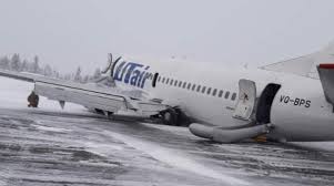 A faulty engine throttle may have contributed to the crash of an indonesian jetliner last month that killed all 62 people aboard, the country's air accident investigative agency said wednesday. Utair 737 Hit Snow Bank On Approach To Usinsk News Flight Global