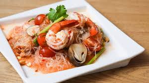 Learn how to prepare this easy thai shrimp noodle salad recipe like a pro. Glass Noodle Salad With Prawn Picture Of Thai D Me Up Restaurant Singapore Tripadvisor