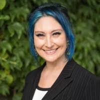 Wanda Carswell's Instagram, Twitter & Facebook