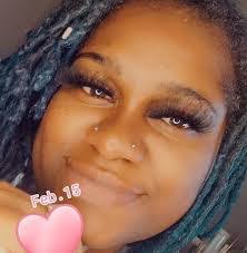 Kezzia Dillingham's Instagram, Twitter & Facebook