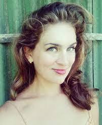 Iris Kumar's Instagram, Twitter & Facebook