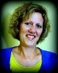 Dena Budrecki's Instagram, Twitter & Facebook