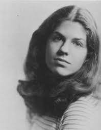 Darlene Coy's Instagram, Twitter & Facebook