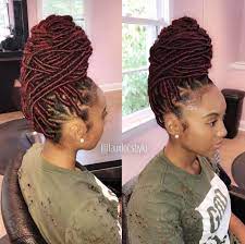 Faux Locs With Marley Hair 26 Ways To Wear Style New Natural Hairstyles Faux Locs Hairstyles Marley Hair Hair Styles