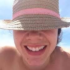 Heather Vanderwielen's Instagram, Twitter & Facebook