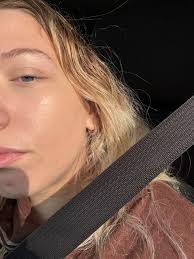 When she says no filter or makeup top that.🫦