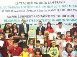 Đó là một buổi tối thực sự khó khăn, tất cả chúng tôi đã được nhắc nhở rằng điều quan trọng nhất trong cuộc sống là gì. Trao Giáº£i Cuá»™c Thi Váº½ Tranh Ä'an Máº¡ch Trong Máº¯t Em 2018 Giáº¥c MÆ¡ Xanh