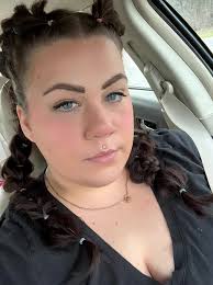 Amber Nicole Jaime (@hotmess_express_911)