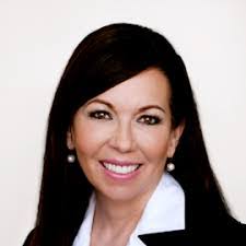 Pamela Stringer's Instagram, Twitter & Facebook